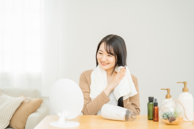 セームタオルで髪の毛も拭ける?吸水性を検証